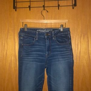 American Eagle Hi-Rise Jegging